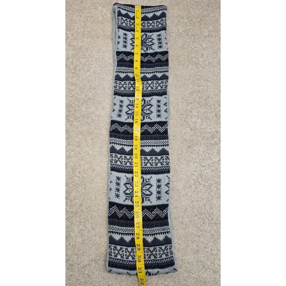 Muk Luks Snowflake Fair Isle 4 Piece Beanie Hat Fingerless Gloves Infinity Scarf - Picture 4 of 5